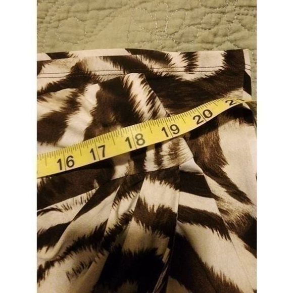 Chico's Animal Print Skirt - Picture 8 of 9